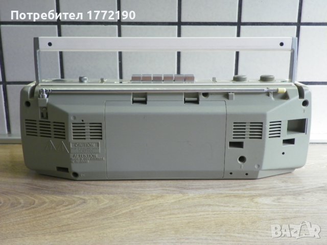 Мини стерео касетофон SONY CFS-210L, снимка 4 - Радиокасетофони, транзистори - 41897898