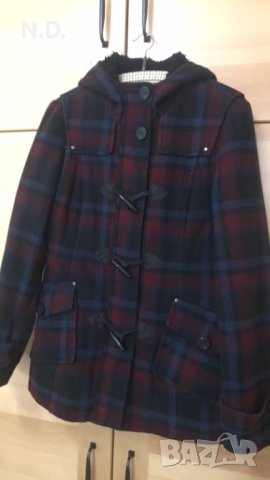 Карирано дамско/тийнеджърско зимно вълнено палто с качулка, размер S, снимка 2 - Палта, манта - 38974507