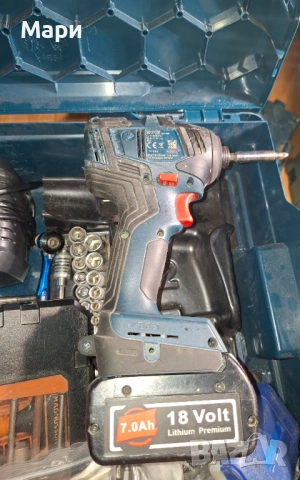 Bosch GDR 18v 200 импакт, снимка 3 - Други инструменти - 53316653