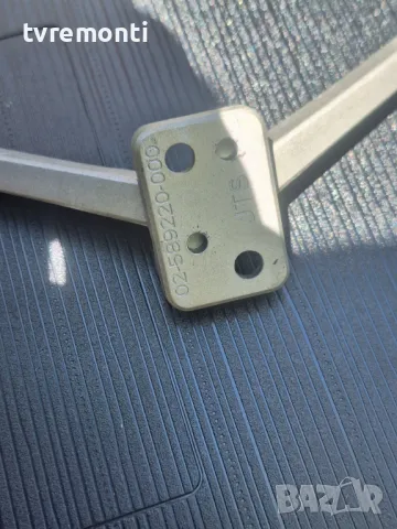 крачета оригинална стойка телевизор Thomson модел 55UD6696, снимка 3 - Стойки, 3D очила, аксесоари - 50078567