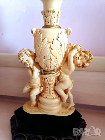 Невероятно Красив Свещник-Ангелчета, снимка 4 - Антикварни и старинни предмети - 49523096