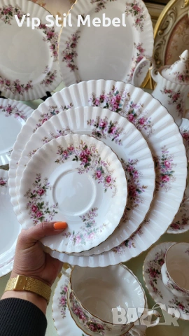 Сервиз за хранене и кафе Royal Albert, Lavender Rose , снимка 14 - Сервизи - 53869490