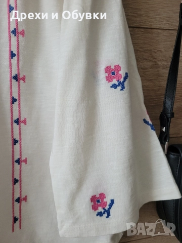 Блузамс бродирани шевици цветя , снимка 3 - Тениски - 52442171