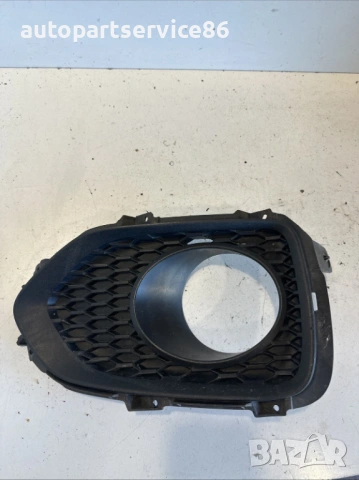 Решетка за халоген, предна дясна, черна, оригинална (OEM), с номер 86524-2P010 за Kia Sorento 2.2 CR
