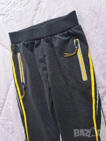 Две долнички 10 лв, снимка 3 - Детски анцузи и суичери - 47503197