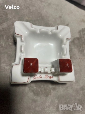 керамичен пепелник 