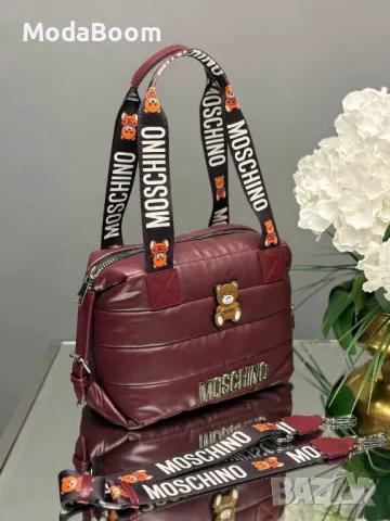 Moschino дамски чанти Различни цветове , снимка 3 - Чанти - 48489599