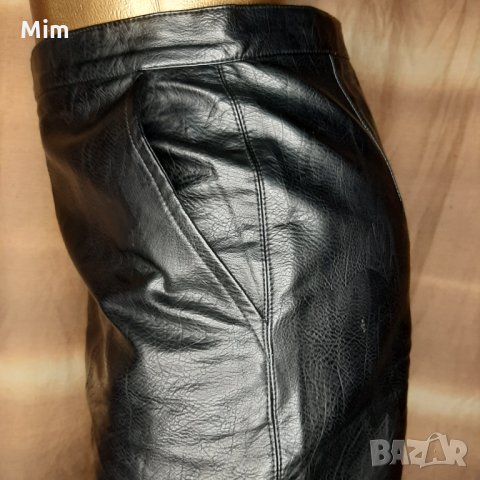 MC-XX 38 Черна кожена къса пола , снимка 4 - Поли - 35682427