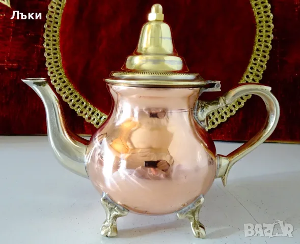 Меден чайник,кана с капак,чиста червена мед,печат. 