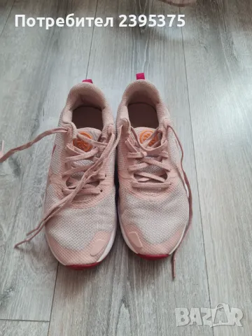 Маратонки Nike