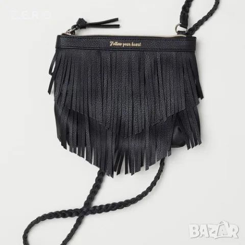 H&M черна дамска чанта с ресни и надпис "Follow your heart", снимка 2 - Чанти - 56119180