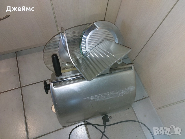 Немска колбасорезачка АDE/ 25 см нож 