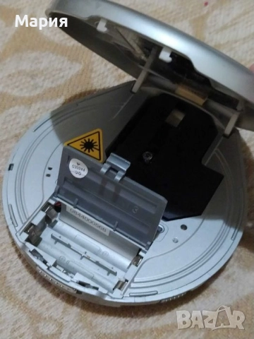 CD плеър с батерии , снимка 2 - Аудиосистеми - 52483582