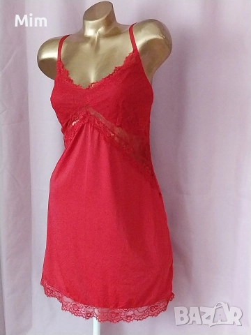 46/48 Червена еластична нощница с дантела , снимка 5 - Нощници - 52717401