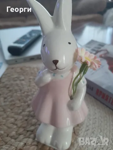 Заек порцелан, снимка 2 - Декорация за дома - 49748073