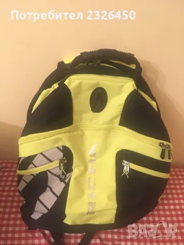 Продавам раница