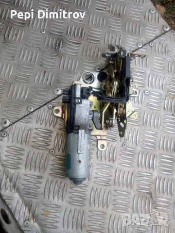 Актуатор за заключване на вратата на багажника Mercedes S210 A2107400536 Bosch 0390201678, снимка 2 - Части - 41666862