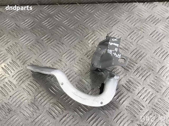 Дясна панта заден капак Audi A4,2011г.(комби)