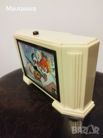 Стар анимиран будилник, настолен часовник, снимка 4 - Антикварни и старинни предмети - 52673923