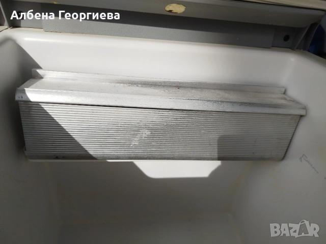 Хладилник COLEMAN 12/220V- GAZ , снимка 11 - Хладилни чанти - 53699748