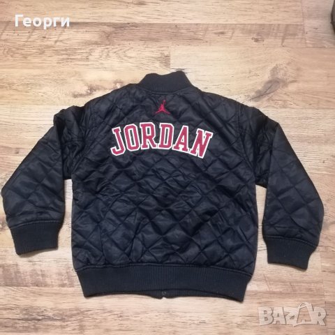 Дамско зимно яке Jordan Размер М, снимка 2 - Якета - 39332643