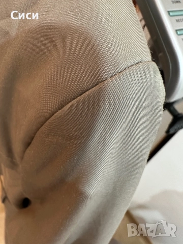 Тренч манто Calvin Klein , снимка 4 - Палта, манта - 52029558