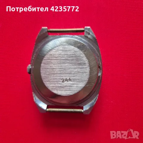Механичен винтидж часовник Ракета. , снимка 2 - Мъжки - 56077323