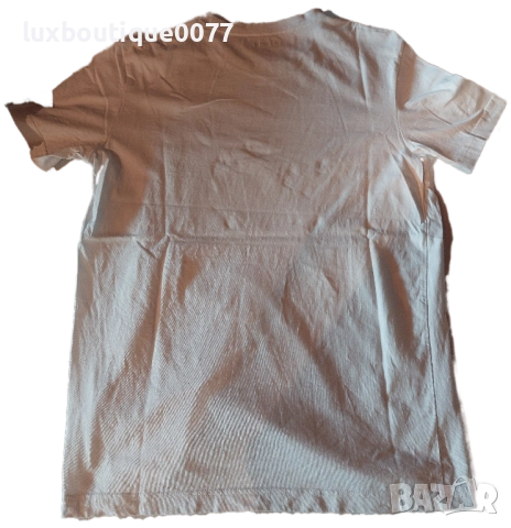 Чисто нова без етикет тениска Calvin Klein Jeans L, снимка 2 - Тениски - 51660663