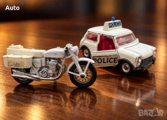 Ретро полицейски модели Dinky Toys и Matchbox (Made in England) – Колекционерски