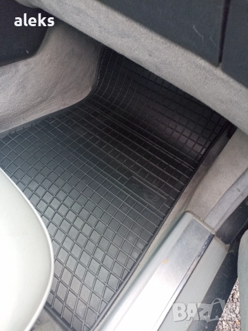 W140 гумени стелки s280, s320, s500, s600, снимка 5 - Аксесоари и консумативи - 51975342