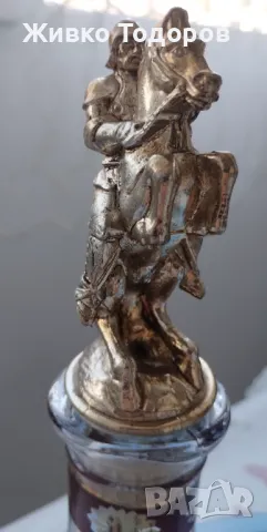 Сервиз за алкохол - винтидж (6 чаши и гарафа с конник), снимка 5 - Сервизи - 48799189