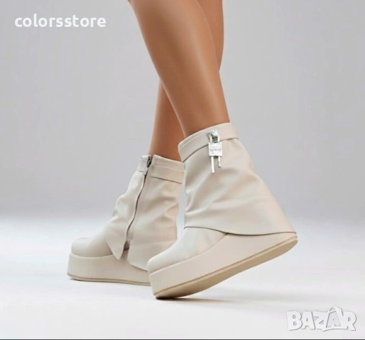 Боти на платформа - бежова кожа - DHG55 I