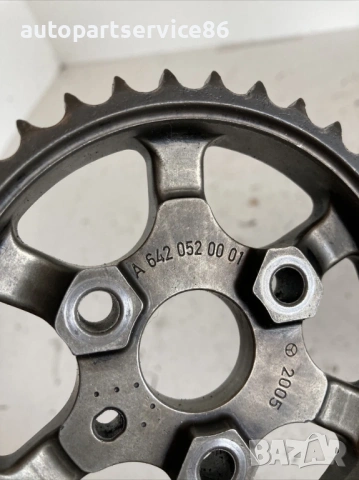 Зъбно колело на разпределителен вал за Mercedes S320 W221 CDI (2008) A6420520001, снимка 2 - Части - 53862706