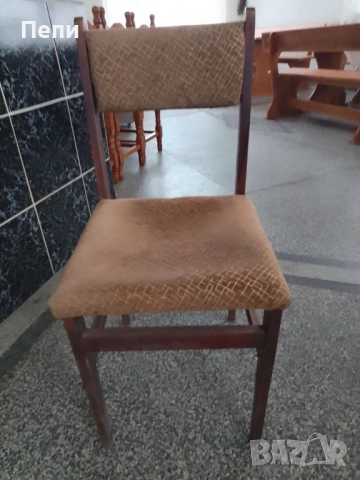 Дървени столове с тапицерия, снимка 5 - Столове - 52425994