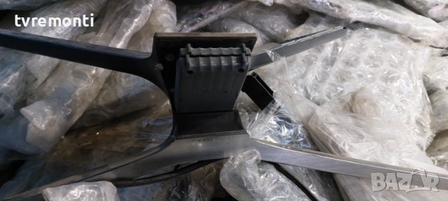 TV-Stand SAMSUNG модел UE40K5670SU оригинална стойка ​за телевизор, снимка 4 - Стойки, 3D очила, аксесоари - 40957945