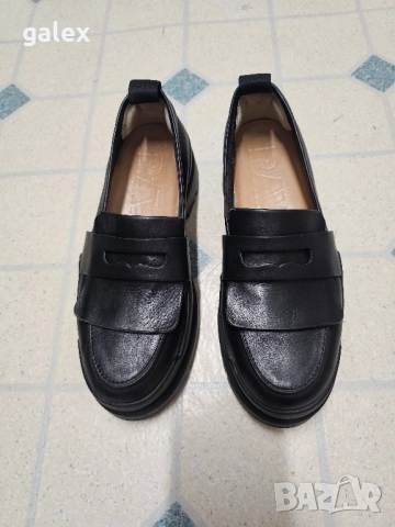 G star лоуфъри, снимка 2 - Дамски ежедневни обувки - 51709073