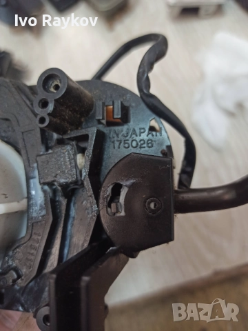 Лост на мигачите и чистачки за Mazda 323 , Demio , 175026 , снимка 4 - Части - 52028818