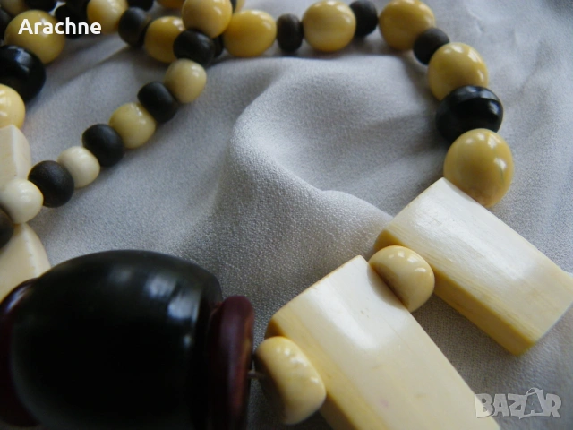 Гердан от слонова кост и рог на африкански бивол, снимка 2 - Колиета, медальони, синджири - 44805871