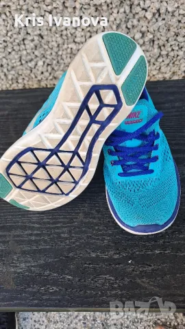 Nike маратонки, снимка 3 - Маратонки - 49974519