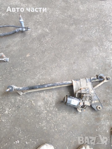 Ел. мотор за чистачките за Dacia Logan MCV (02.2007 - ...), миниван, № 64343295