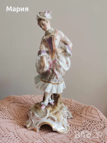 Порцеланова фигура на Sitzendorf