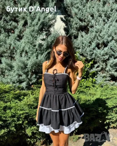 Рокля изработена от памук в черно и бяло