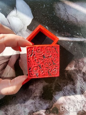 Кутийка за пръстен