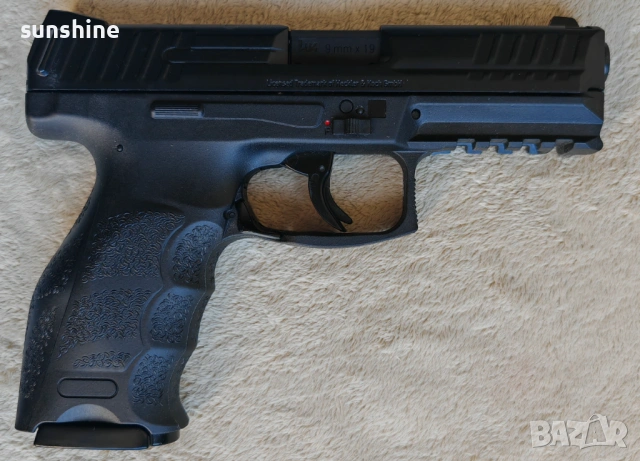 Въздушен пистолет Umarex H&K VP9 Blowback 4.5mm CO2 BBs Heckler & Koch, снимка 3 - Въздушно оръжие - 53645604