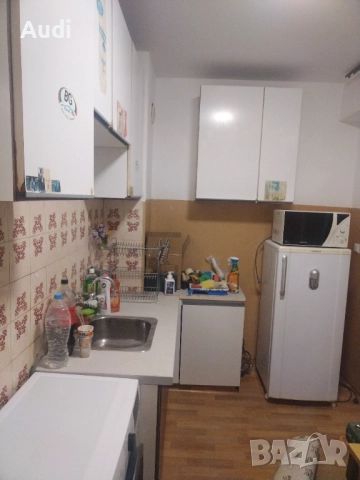 Продавам гарсионера в саниран блок на нисък етаж. кв. Бузлуджа, снимка 9 - Апартаменти - 41086042