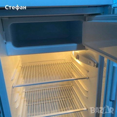 Хладилник с фризер ZANUSSI, снимка 6 - Хладилници - 52483795