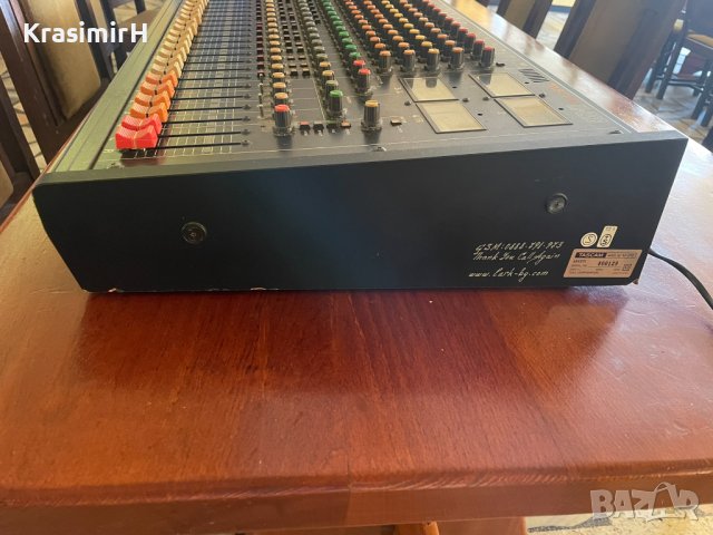 Tascam M-216, снимка 4 - Ресийвъри, усилватели, смесителни пултове - 41887253
