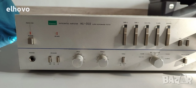 Стерео усилвател Sansui AU-D22, снимка 5 - Ресийвъри, усилватели, смесителни пултове - 52836382