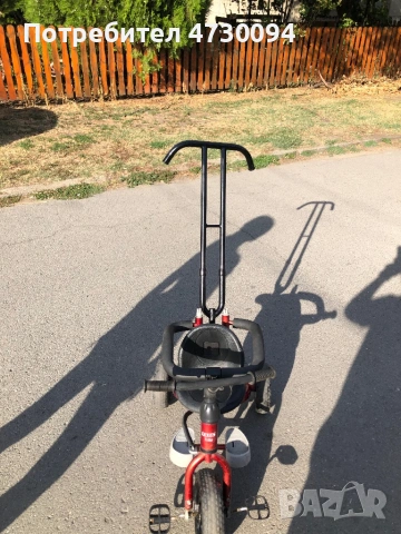 Триколка, снимка 2 - Детски велосипеди, триколки и коли - 53383331