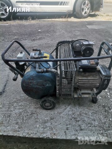 Компресор, снимка 2 - Други машини и части - 41769697